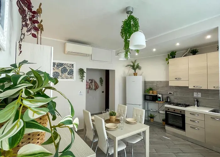 Home In Town - Fiera Milano City near San Siro Stadium metropolitana M1 - M5